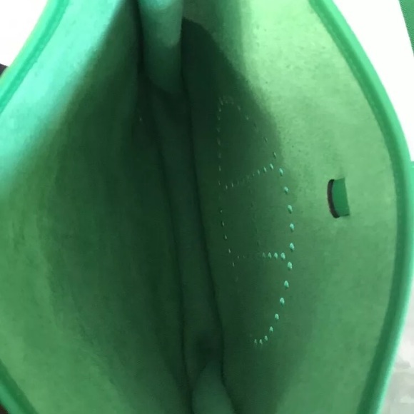 SOLD Hermes Evelyn GM - Picture 6 of 8